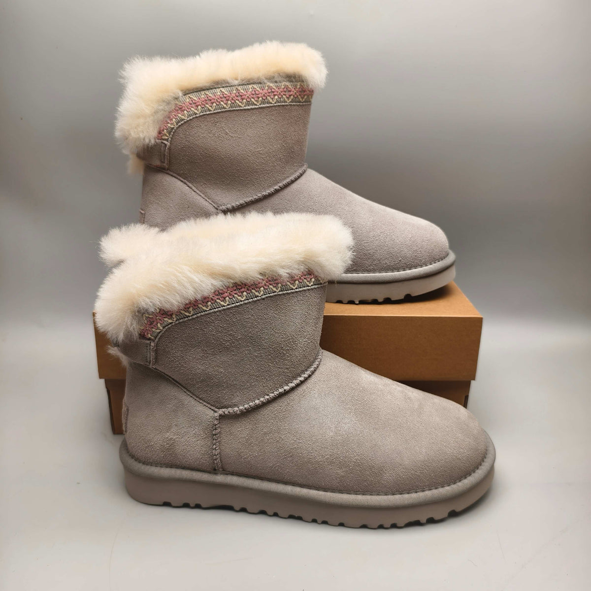 Gray Boho-Inspired Casual Shoes with Back Strap | Style 4517