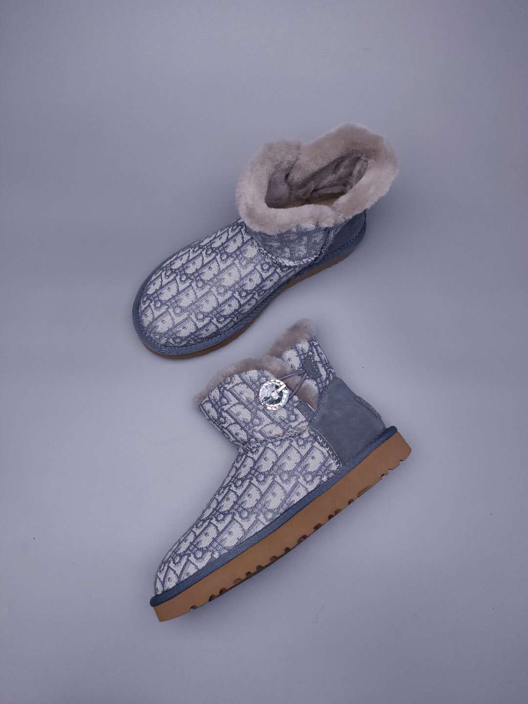 Gray Textile-Pattern Boots | Style 6554