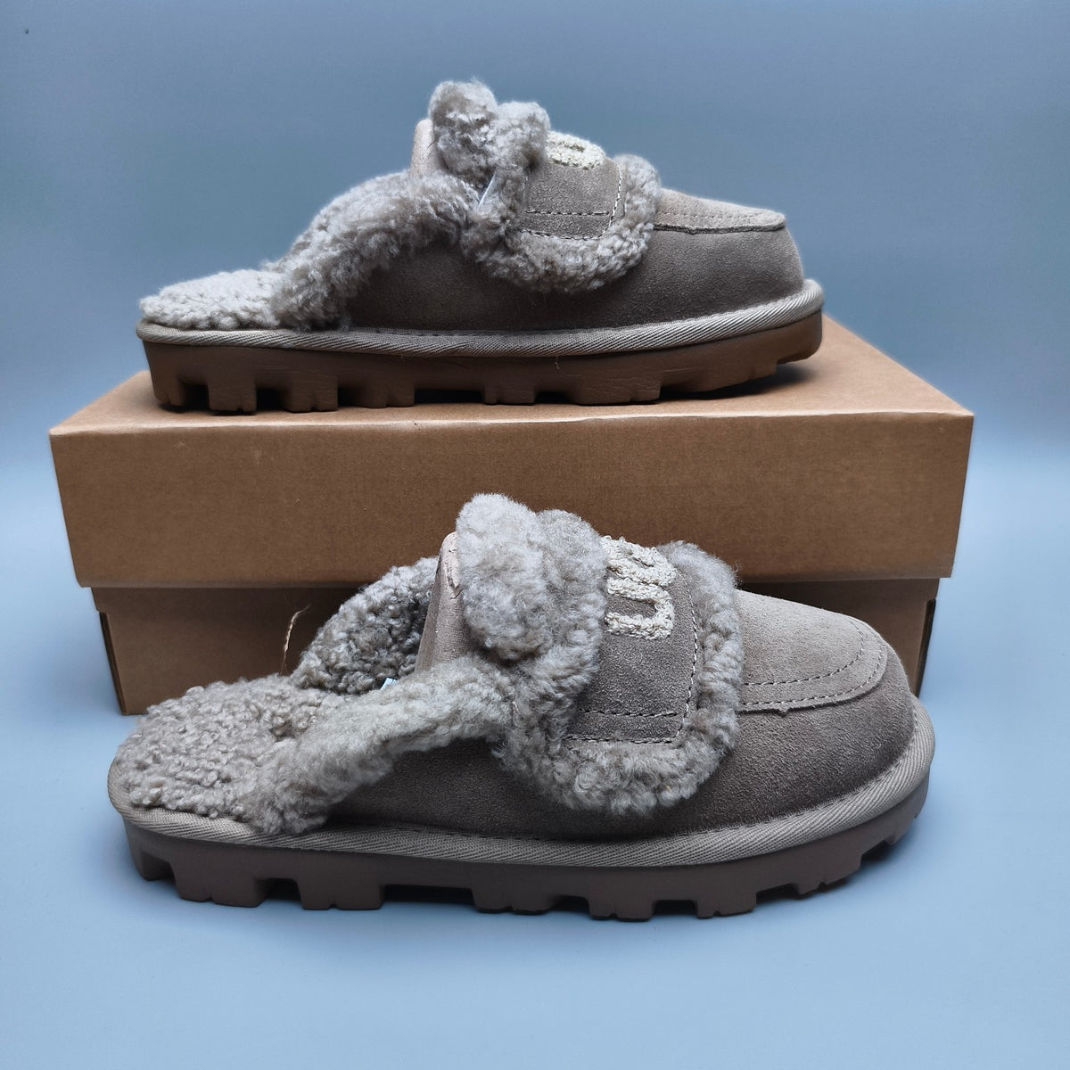 Antelope Brown Curly Plush Logo Slippers | Style 1206