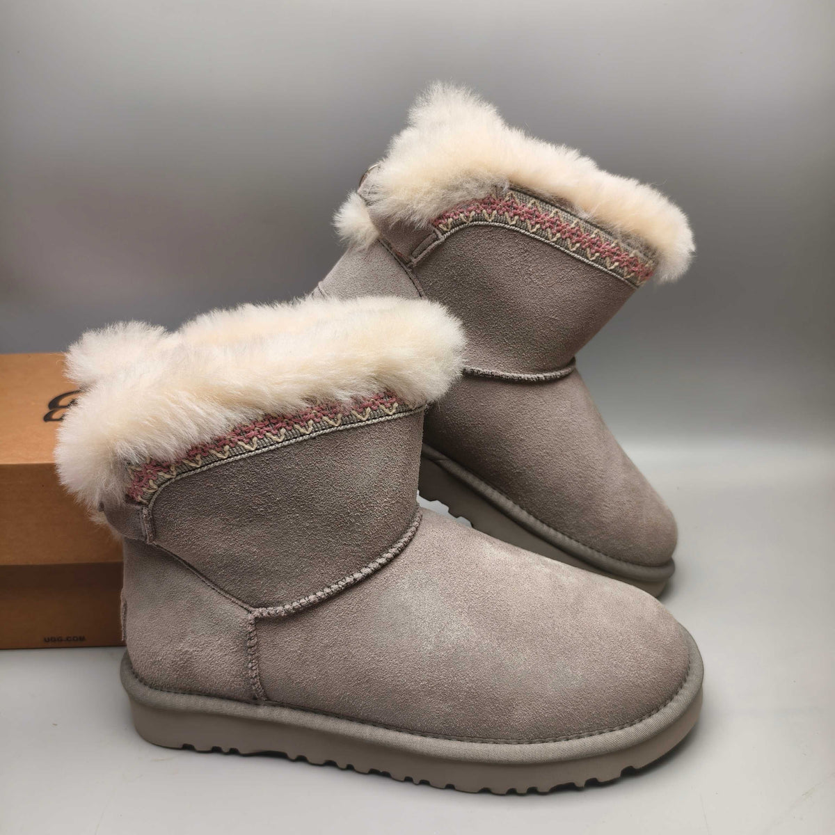 Gray Boho-Inspired Casual Shoes with Back Strap | Style 4517
