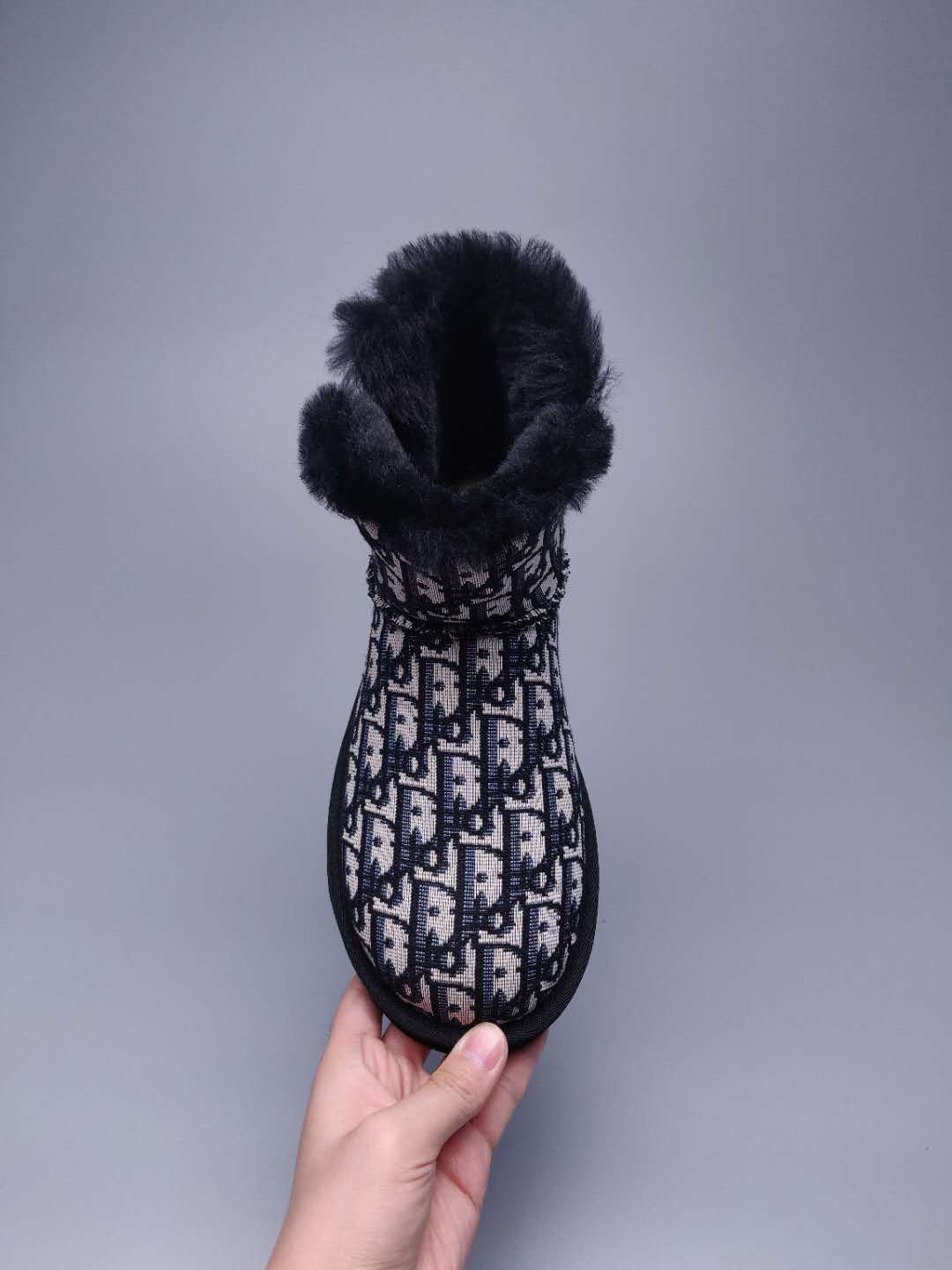 Black Textile-Pattern Boots | Style 6554