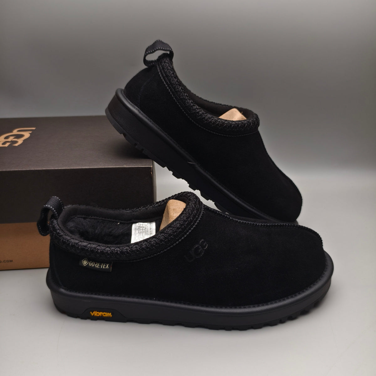Black Unisex Boho-Inspired Casual Shoes | Style 1304