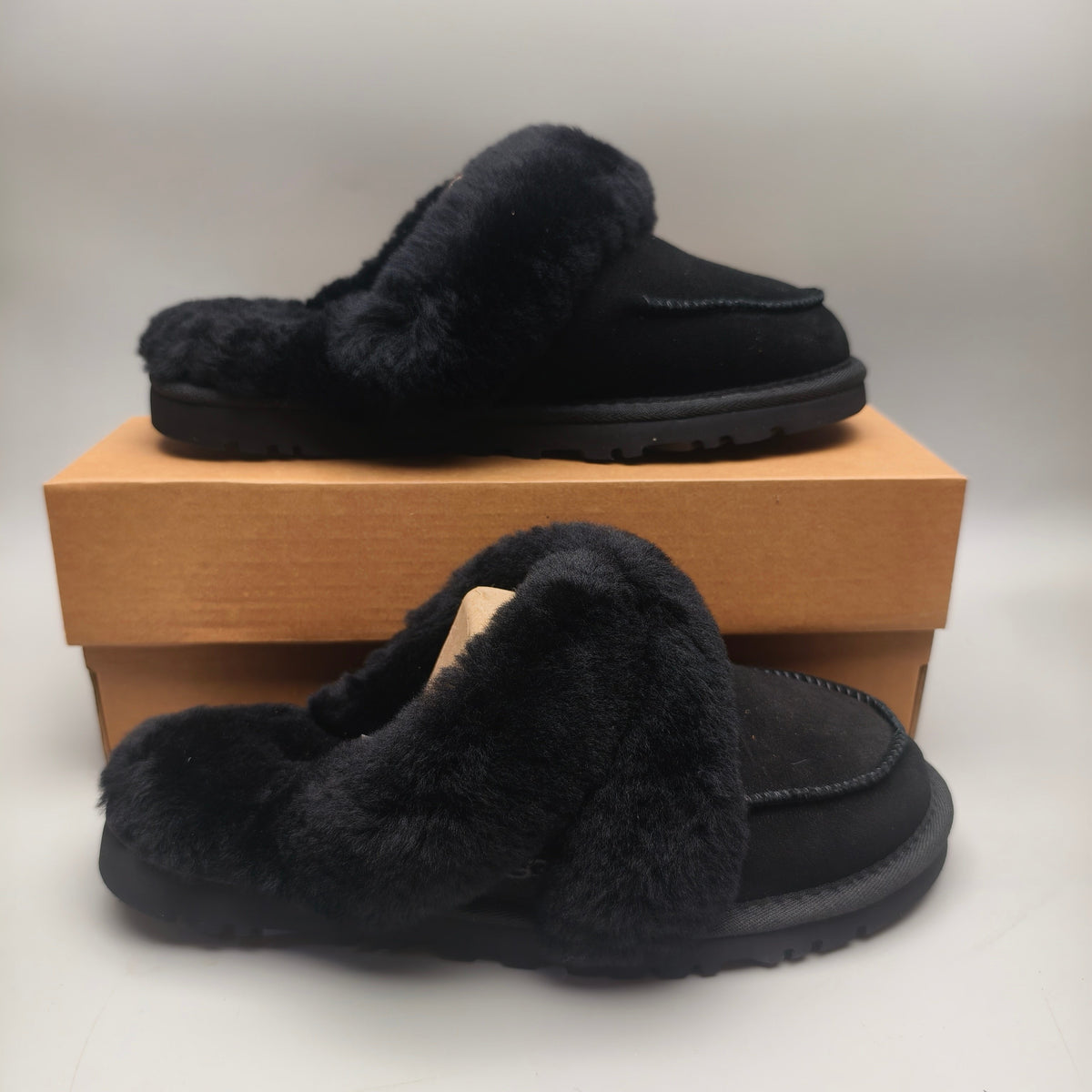 Black Casual Indoor Slippers | Style 4571