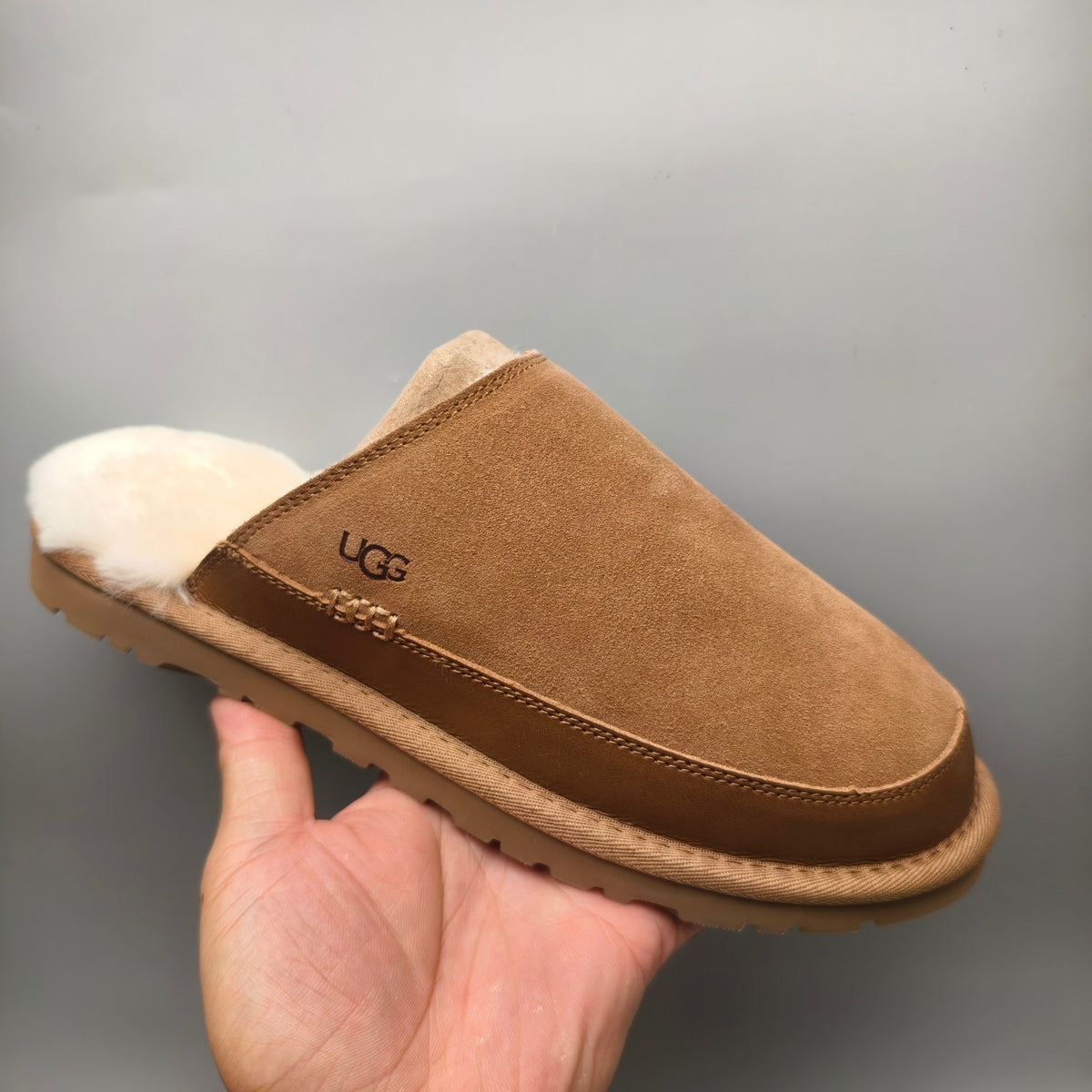 Chestnut Men's Ultra-Lightweight Fluffy Casual Slippers | Style 4585